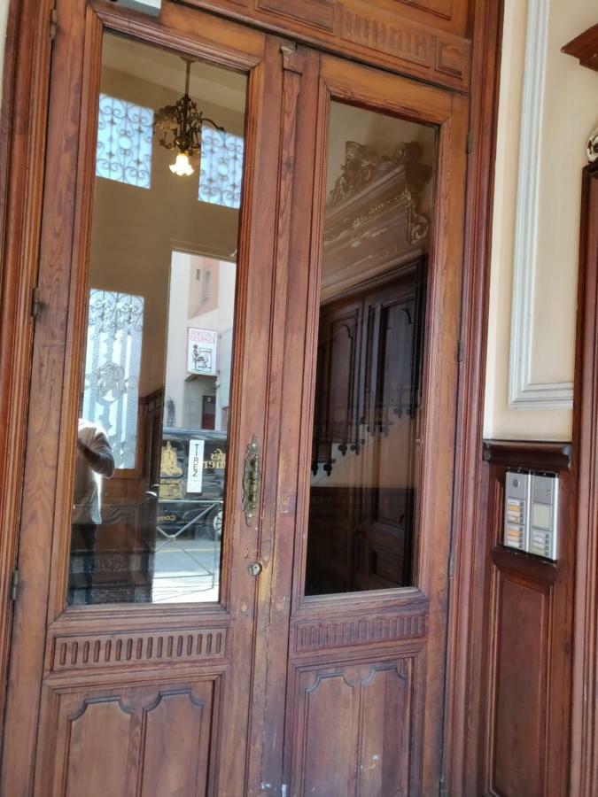 Appartement L'Oliveraie - La Cite Plein Les Yeux Carcassonne Exterior foto